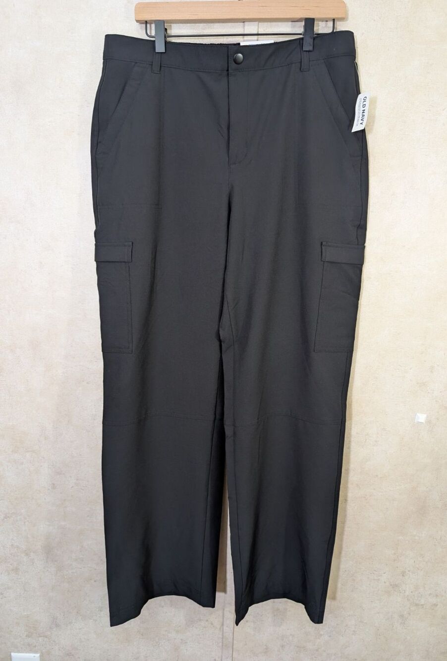 Old Navy Stretch Tech Pants L Black Cargo Quick Dry Activewear Go H2O - Picture 2 of 13